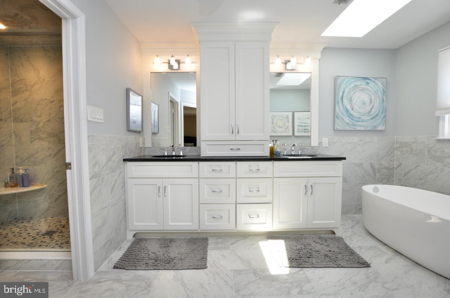 3 Fulton Drive Mount Laurel, NJ 08054 - Photo 25 of 39 Master Bath