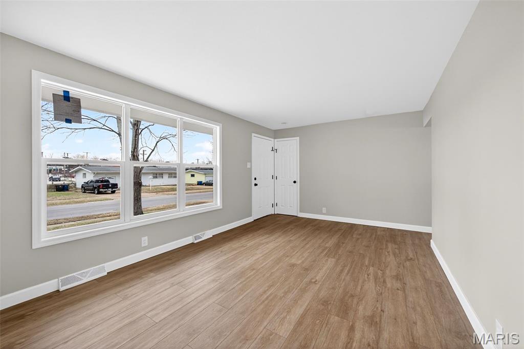 9224 Ellison Drive Ferguson, MO 63136 - Photo 2 of 24