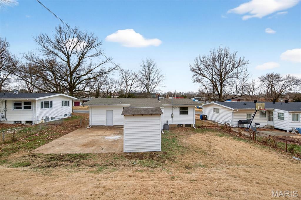 9224 Ellison Drive Ferguson, MO 63136 - Photo 22 of 24