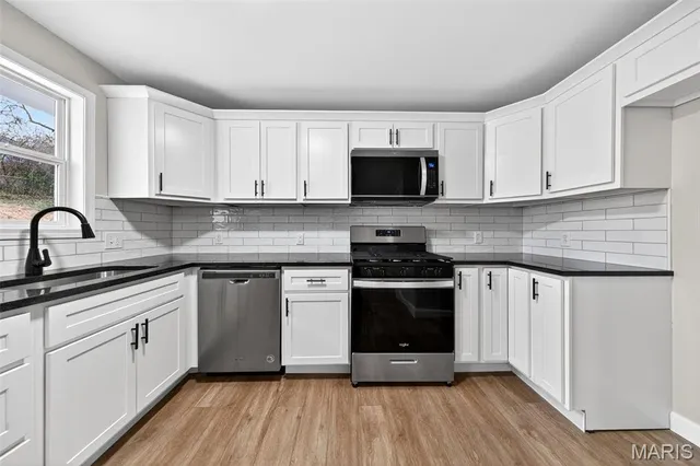 $119,999 | 9224 Ellison Drive, Ferguson, MO 63136