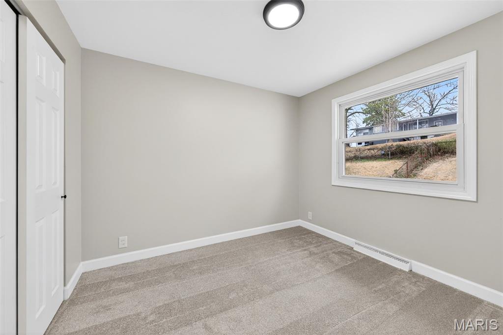 9224 Ellison Drive Ferguson, MO 63136 - Photo 9 of 24