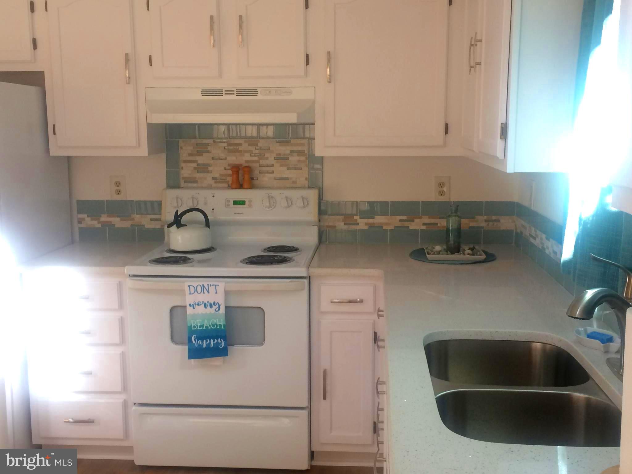 33 Gloucester Road Ocean Pines, MD 21811 - Photo 8 of 31 Kitchen