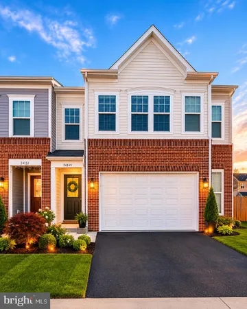 $3,600 | 24640 Greysteel Square, Aldie, VA 20105