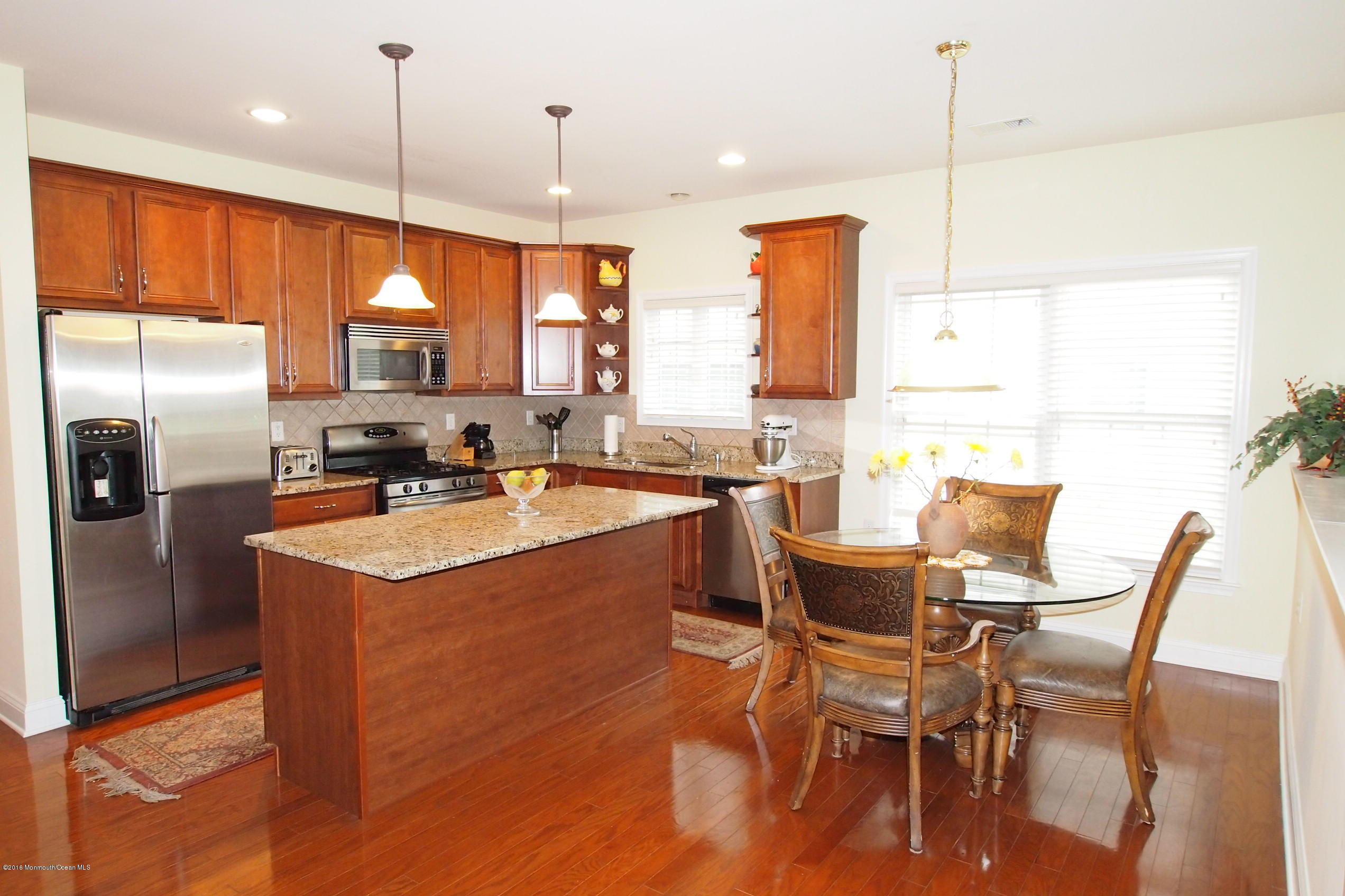 61 Yates Road Manalapan, NJ 07726 - Photo 7 of 25 Kitchen