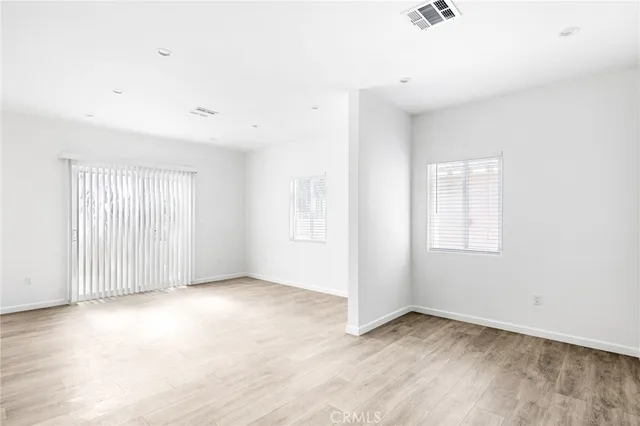 $3,500 | 7044 White Oak Avenue, Unit A, Van Nuys, CA 91406