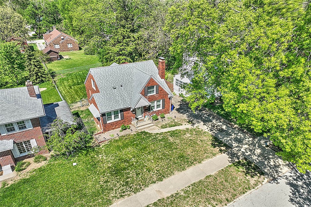 1624 West Forest Avenue Decatur, IL 62522 - Photo 2 of 23 Gallery Image 2