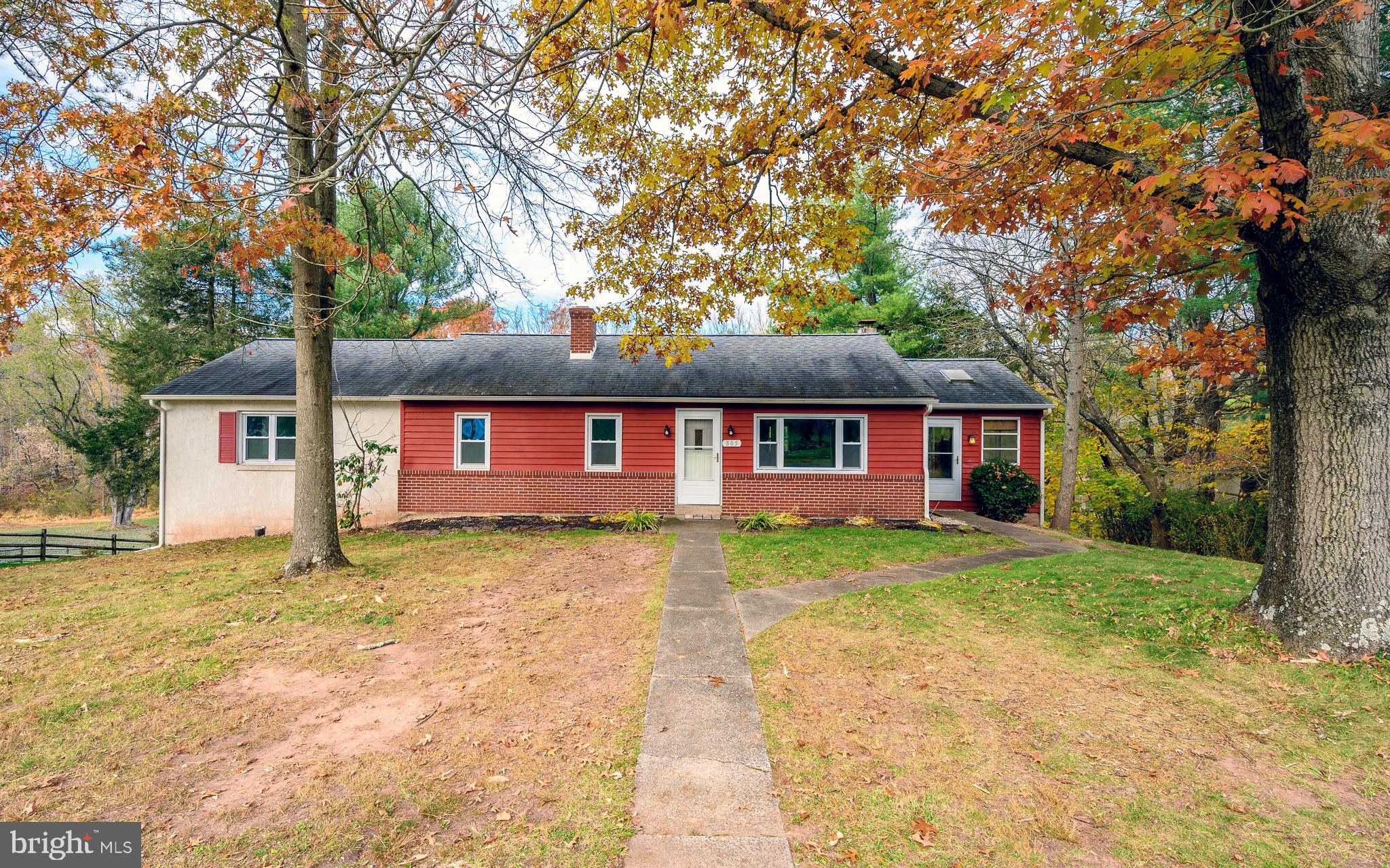 885 Rising Sun Road Telford, PA 18969 - Photo 2 of 30