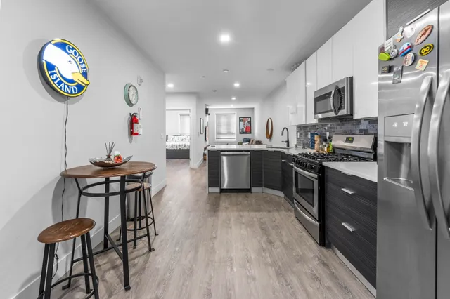 $2,450 | 62-68 69th Street, Unit 304, Guttenberg, NJ 07093