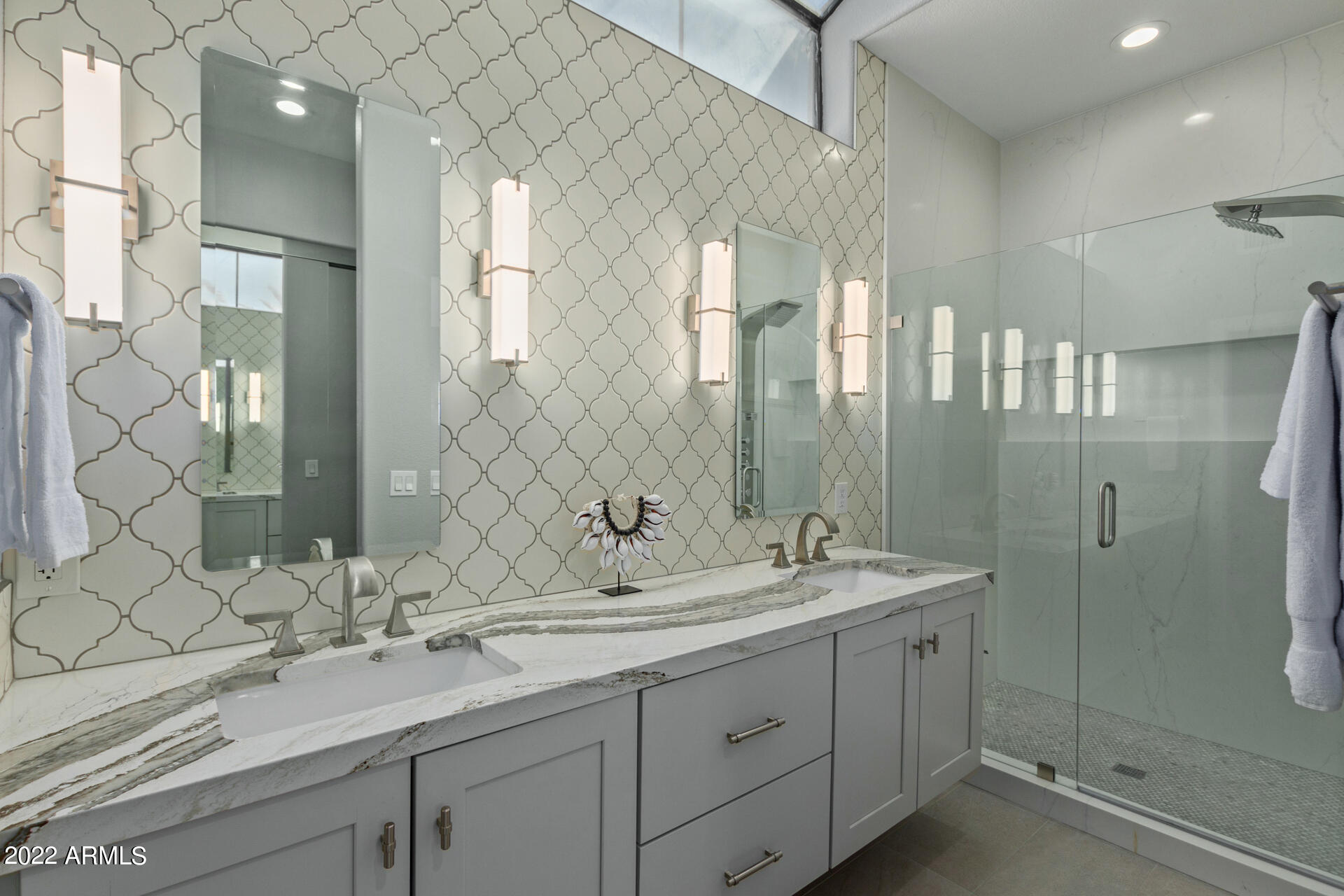 7222 East Gainey Ranch Road, Unit 107 Scottsdale, AZ 85258 - Photo 27 of 40 Hanstone Quartz
