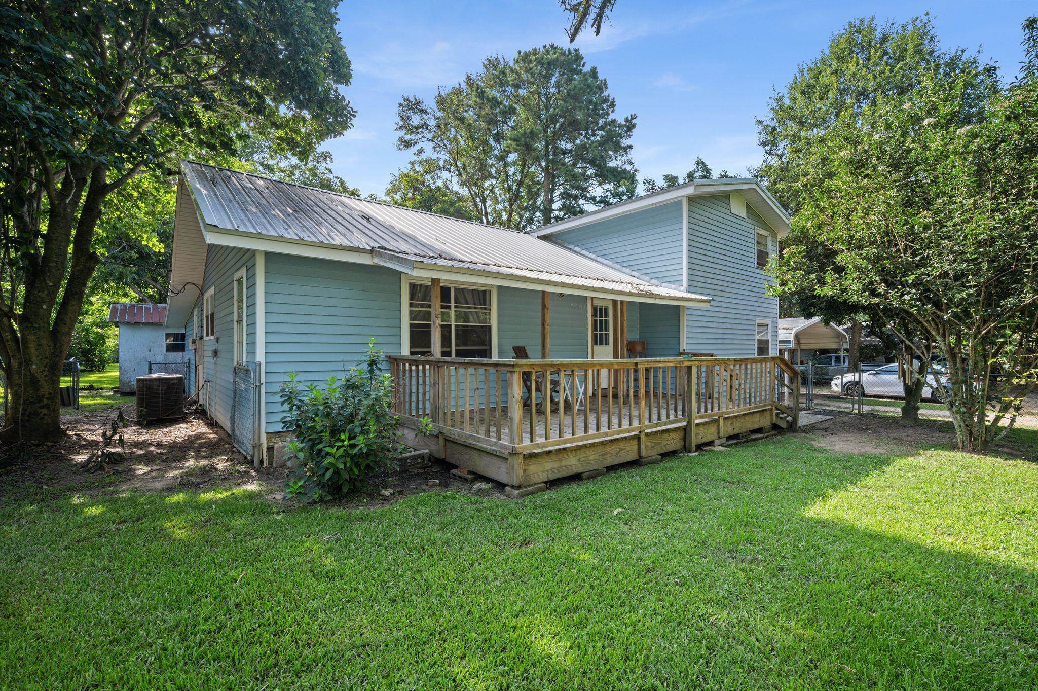 901 B D'Olive Street Bay Minette, AL 36507 - Photo 1 of 29 Back Of Structure
