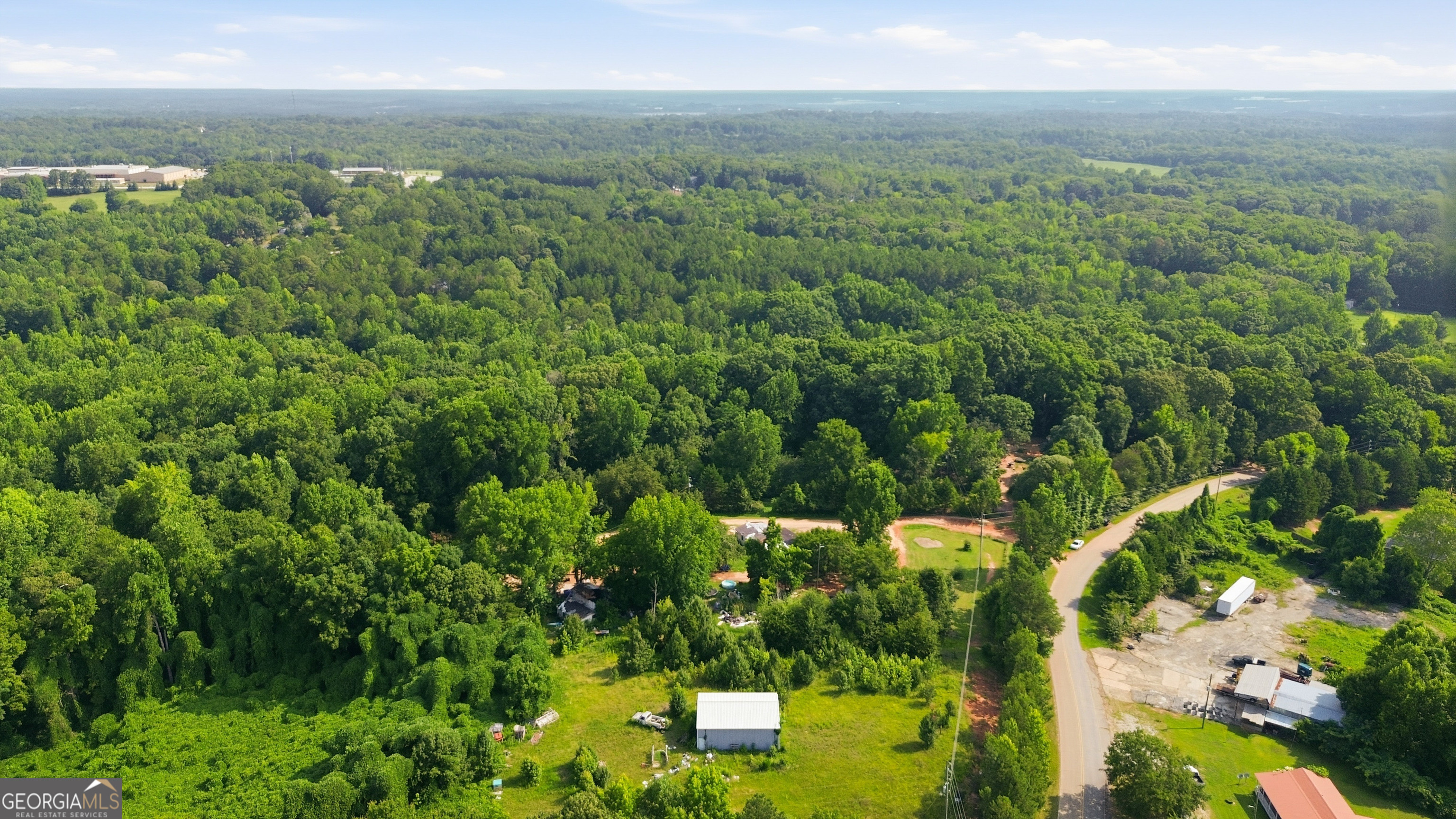 565 Skelton Road Hoschton, GA 30548 - Photo 6 of 10
