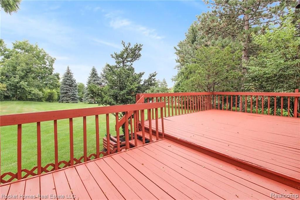 3645 Old Tree Court Rochester Hills, MI 48309 - Photo 41 of 48