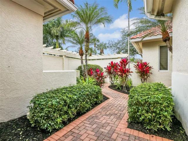 $4,450,000 | 6320 Burnham Road, Naples, FL 34119