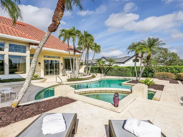 $4,450,000 | 6320 Burnham Road, Naples, FL 34119