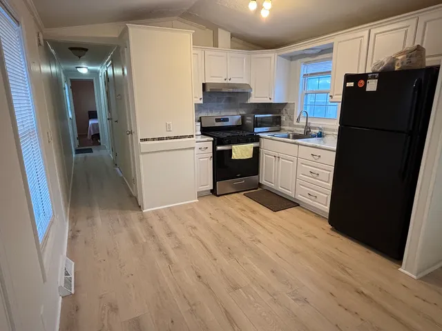 $49,999 | 1330 Rand Road, Unit 83, Des Plaines, IL 60016