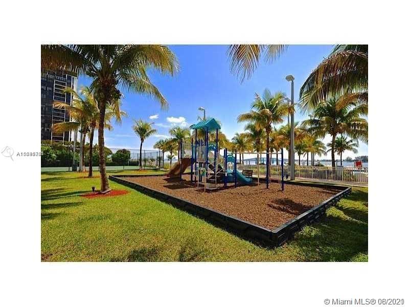 2101 Brickell Avenue, Unit 903 Miami, FL 33129 - Photo 13 of 17