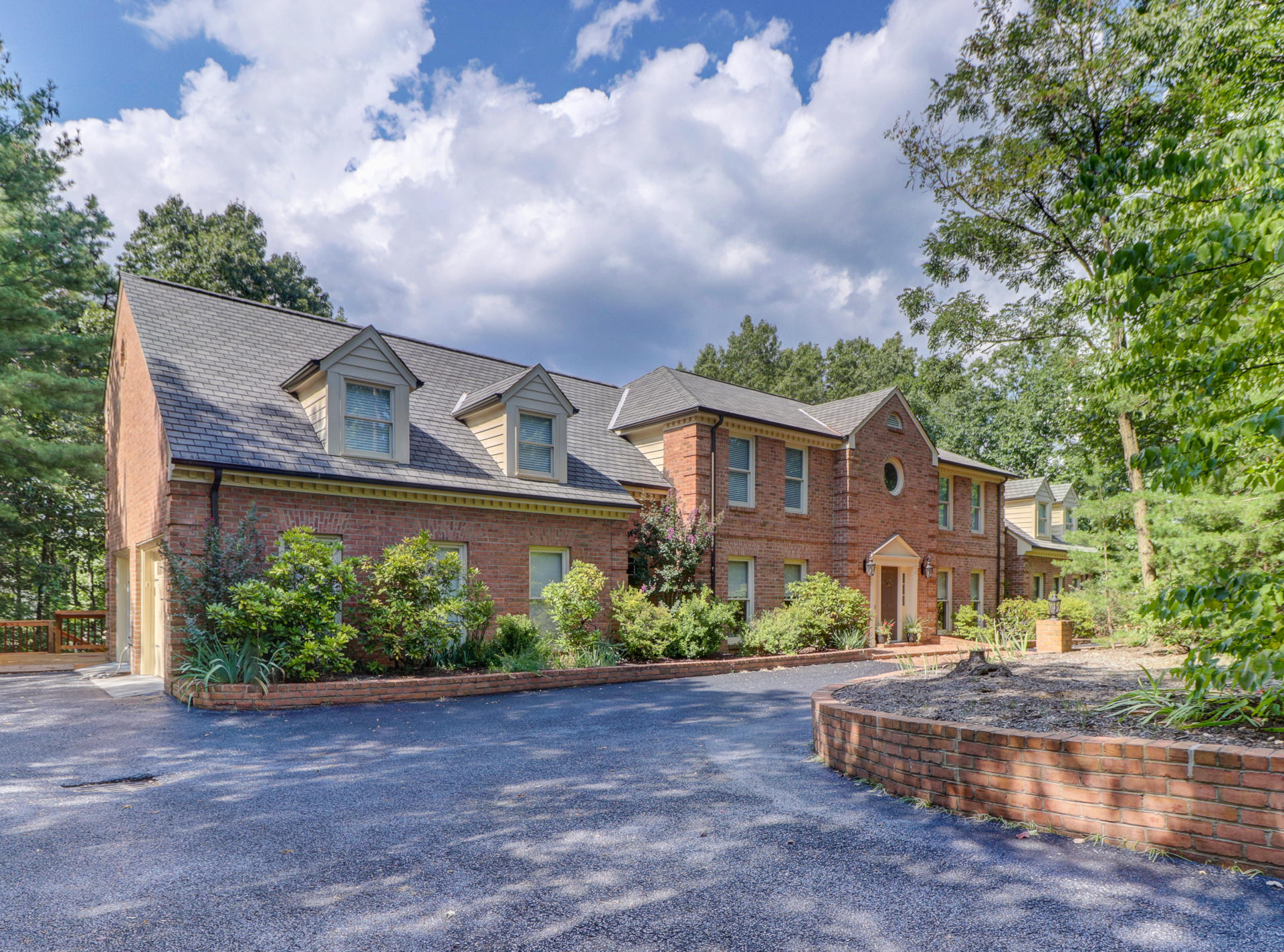 5295 Flintlock Road Roanoke, VA 24018 - Photo 47 of 50 IMG_8873_4_5_6_7