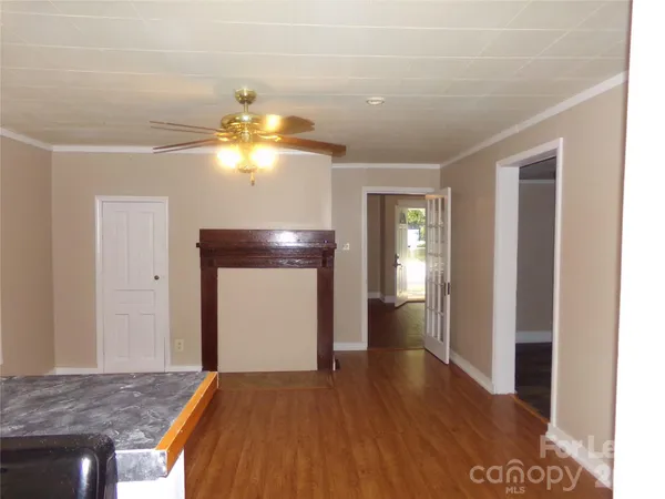 $1,450 | 729 Spruce Street, Mooresville, NC 28115