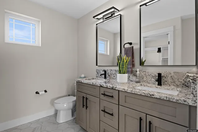 $799,900 | 1621 Serenity Lane, Casper, WY 82601