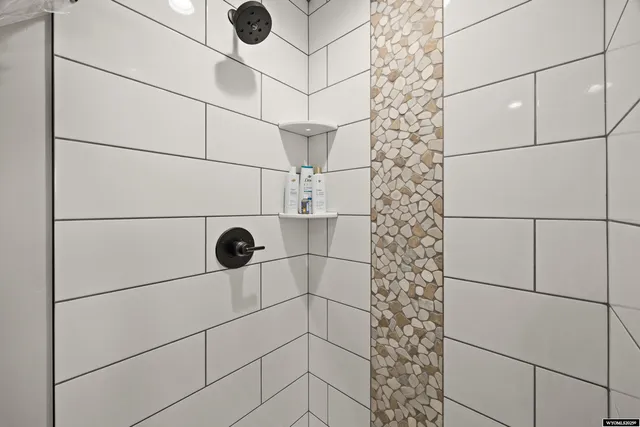 $799,900 | 1621 Serenity Lane, Casper, WY 82601