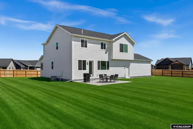 $799,900 | 1621 Serenity Lane, Casper, WY 82601