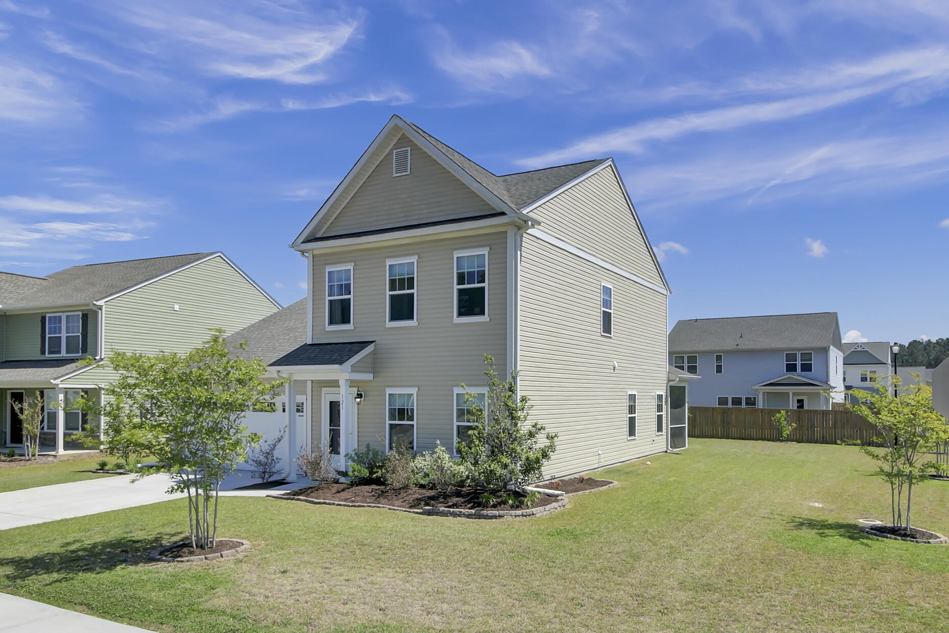 121 Rockingham Way Moncks Corner, SC 29461 - Photo 5 of 38 4