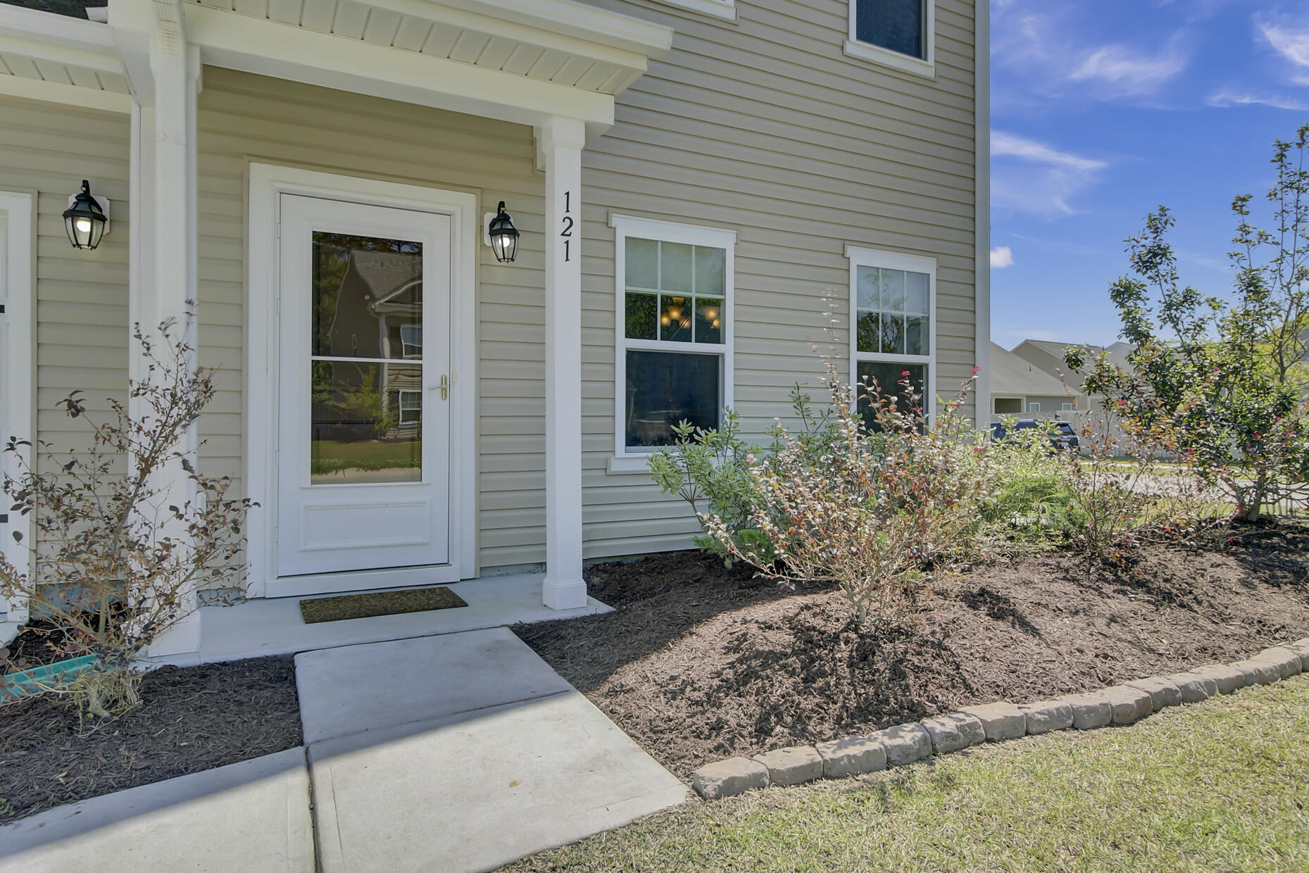 121 Rockingham Way Moncks Corner, SC 29461 - Photo 7 of 38 6