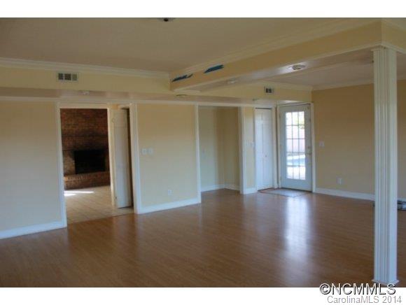 214 Burma Road West Marion, NC 28752 - Photo 2 of 13 Gallery Image 2