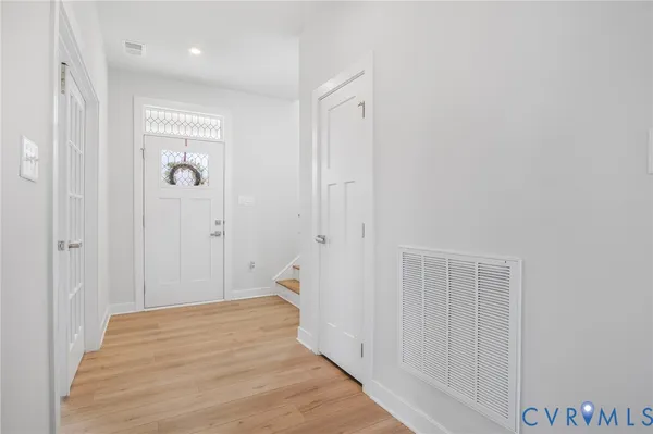 $584,900 | 1600 Almer Lane, Chester, VA 23836