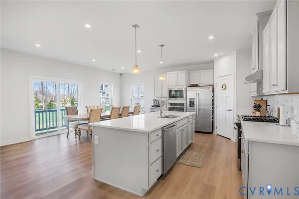 $584,900 | 1600 Almer Lane, Chester, VA 23836