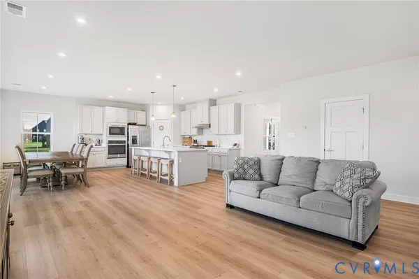 $584,900 | 1600 Almer Lane, Chester, VA 23836