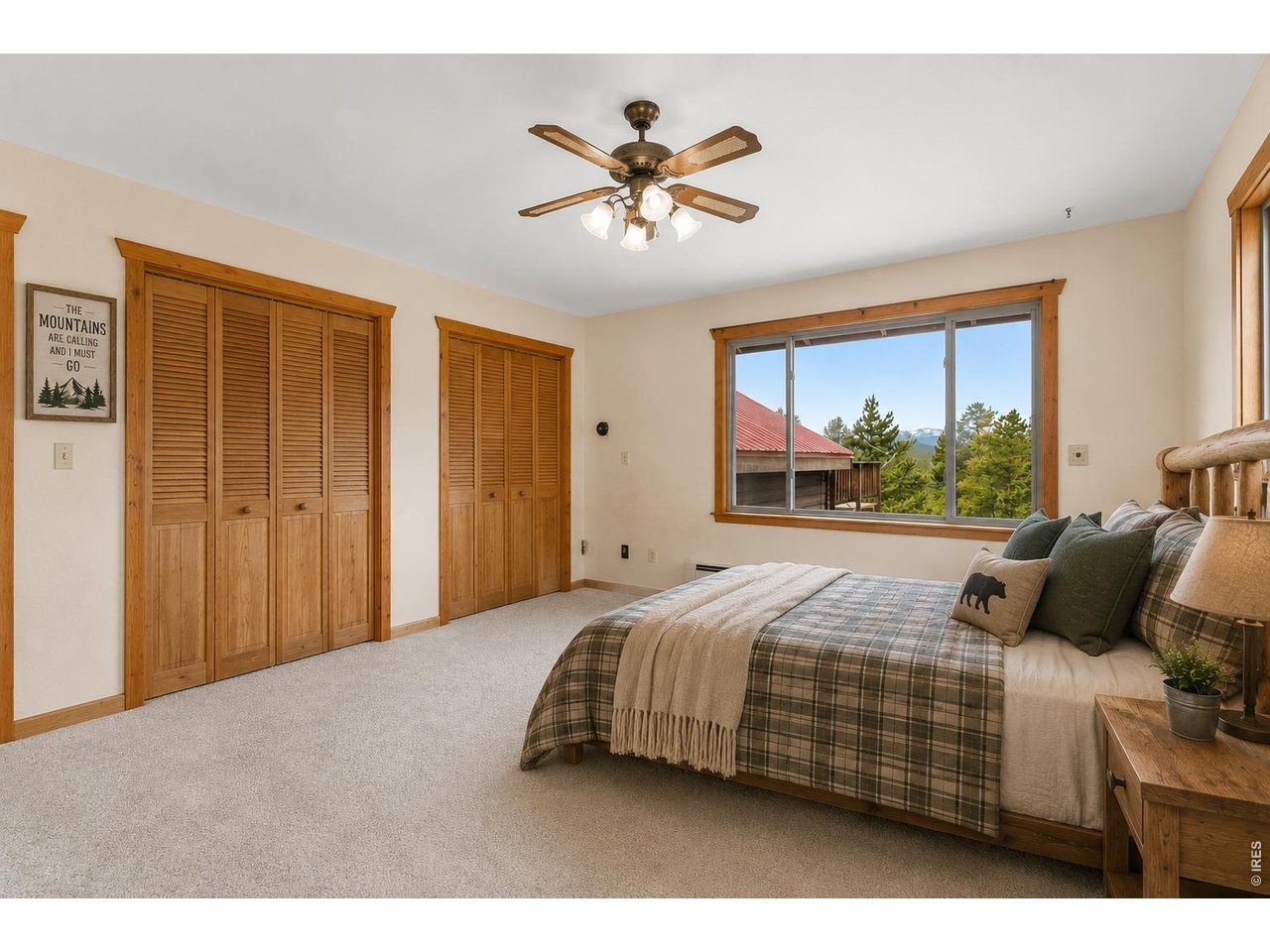 109 Cutforth Road Black Hawk, CO 80422 - Photo 22 of 40 Upper level bedroom