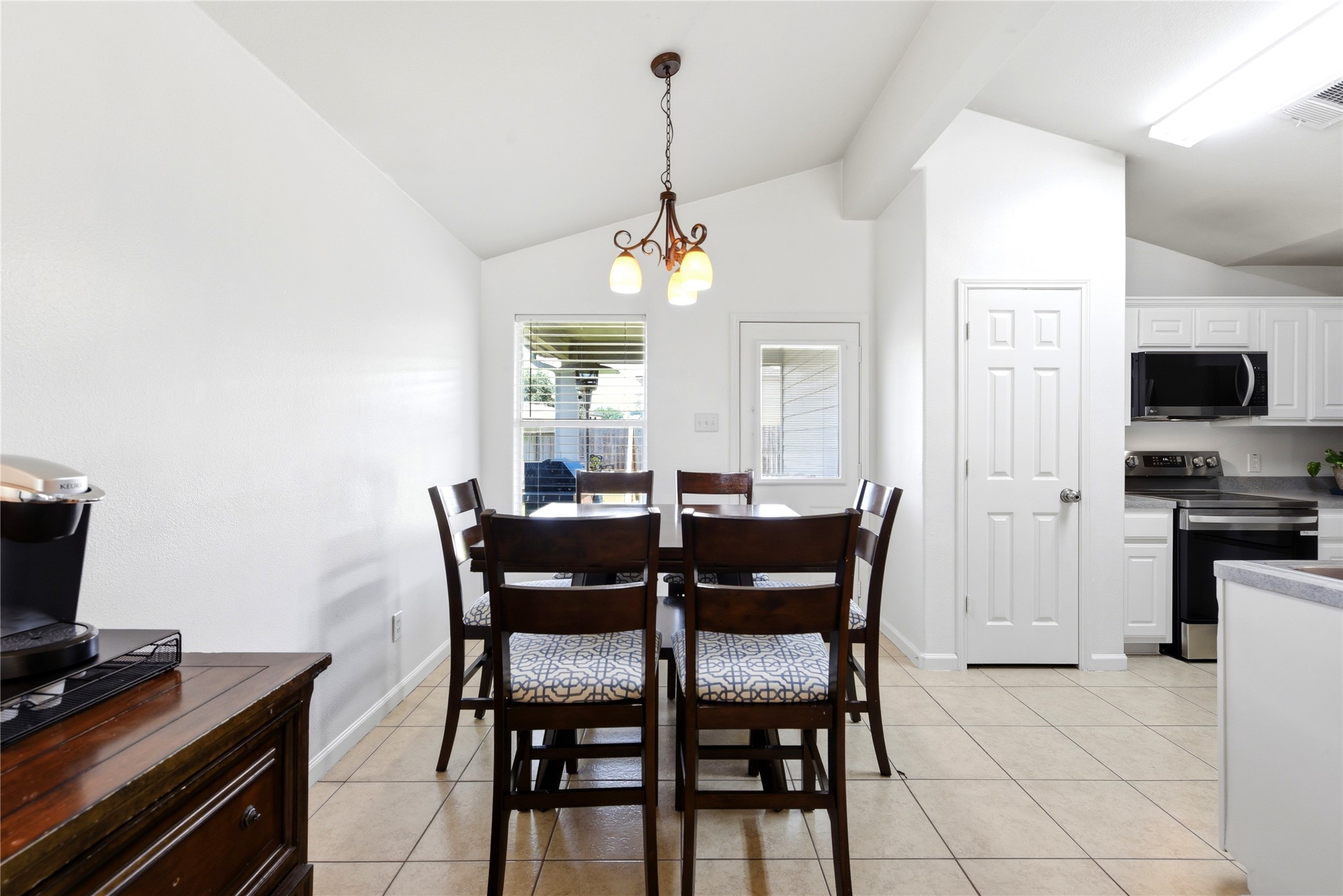 28919 Village Creek Loop Spring, TX 77386 - Photo 11 of 35