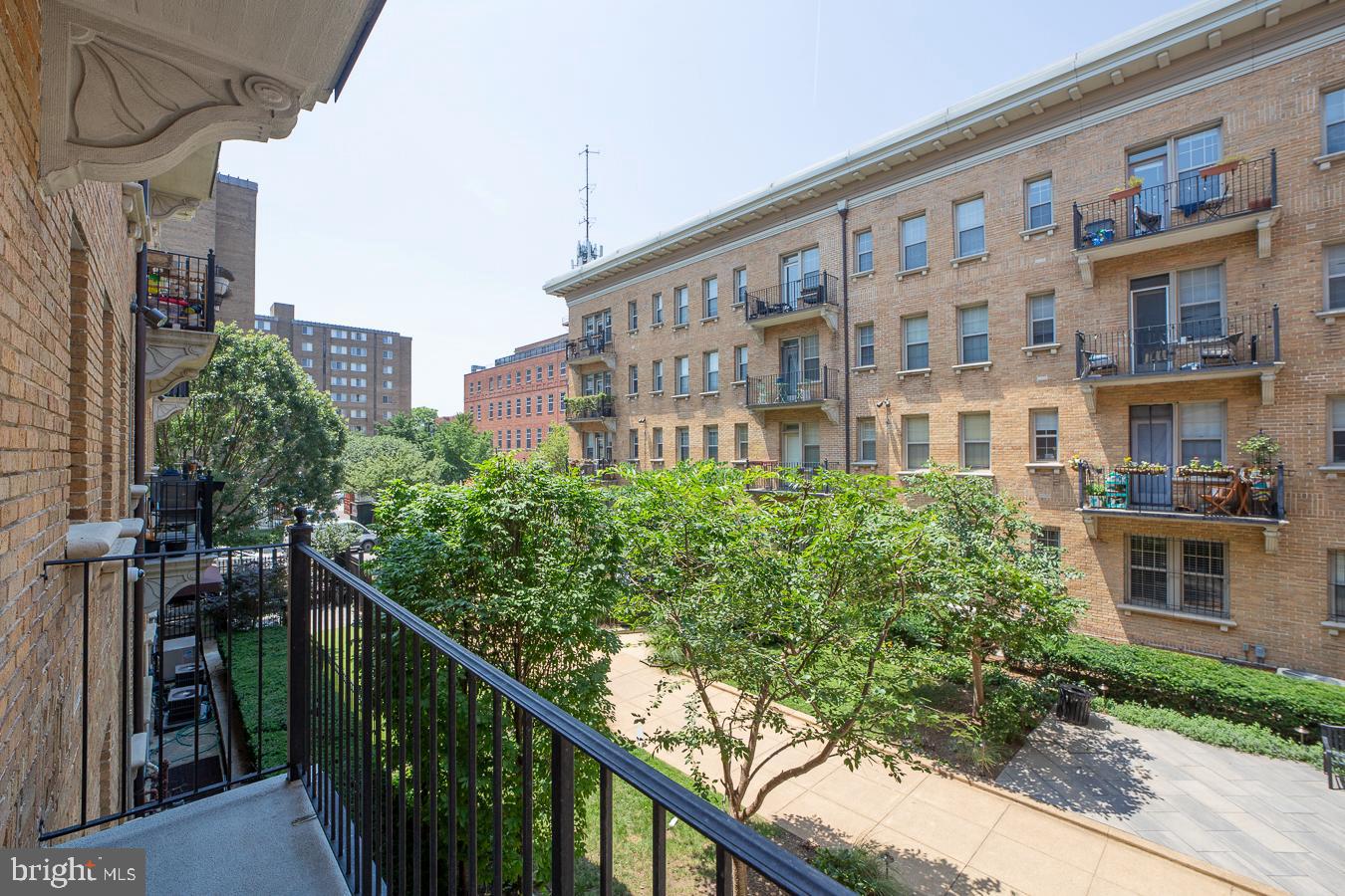 1401 Columbia Road Northwest, Unit 219 Washington, DC 20009 - Photo 23 of 33 a view of a building from a balcony
