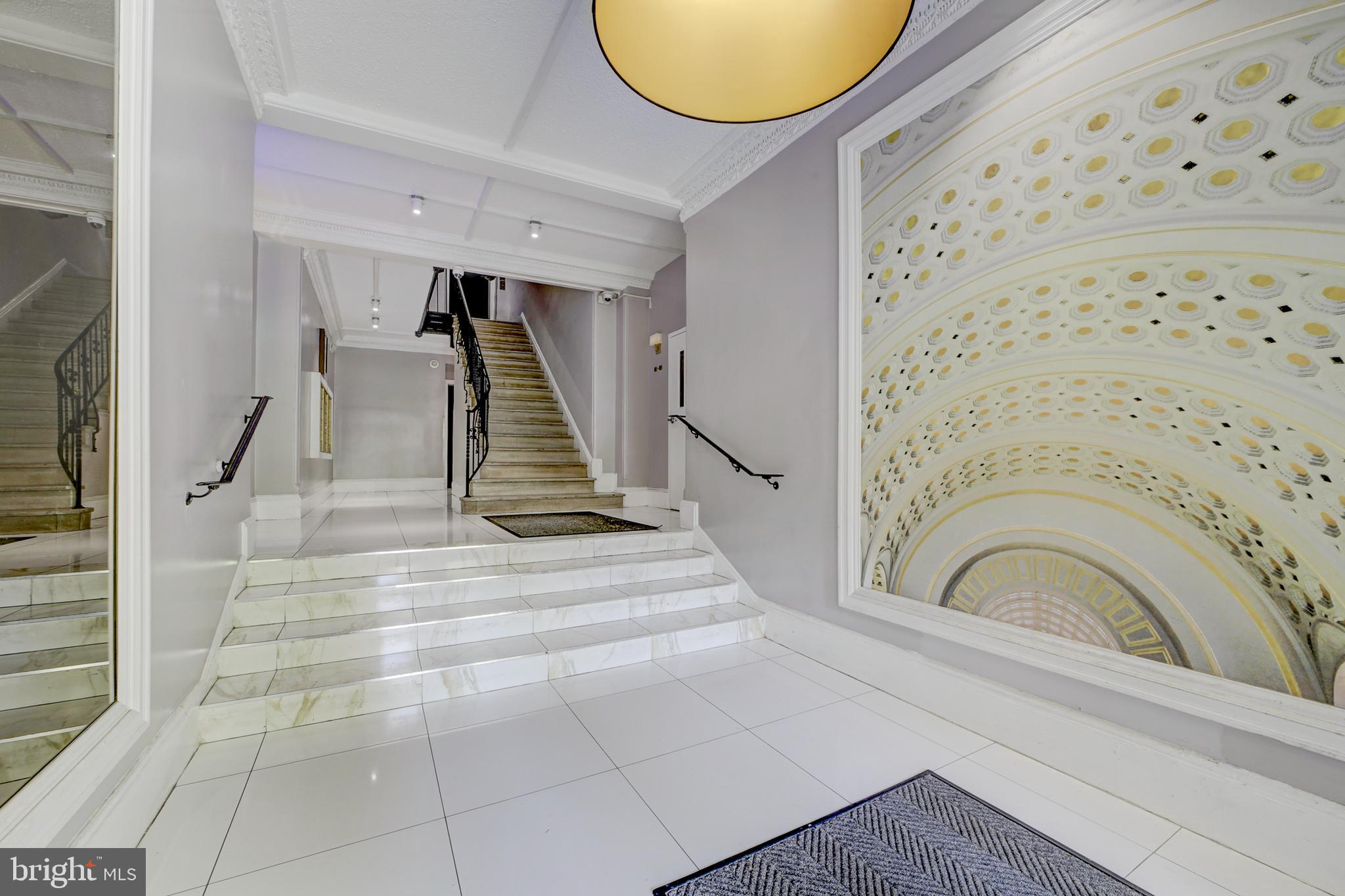 1401 Columbia Road Northwest, Unit 219 Washington, DC 20009 - Photo 3 of 33 a view of entryway