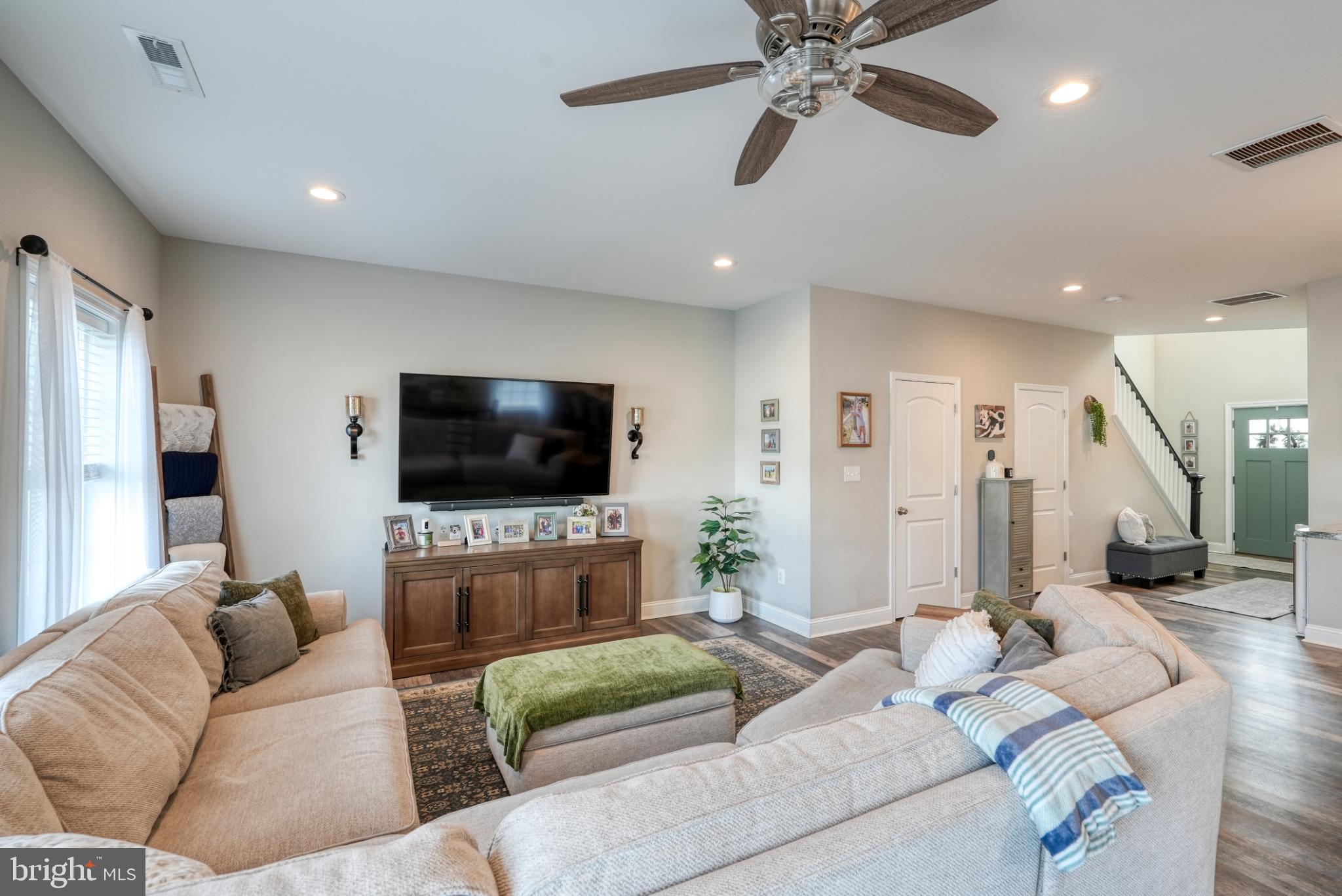 813 5th Avenue Croydon, PA 19021 - Photo 23 of 58 Spacious living area with modern elegance.
