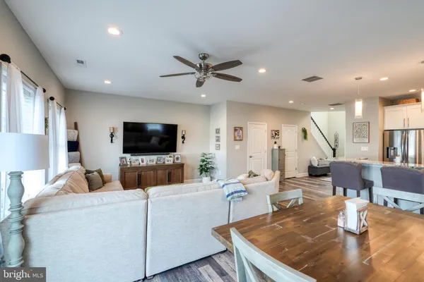 a view of a livingroom with a furniture