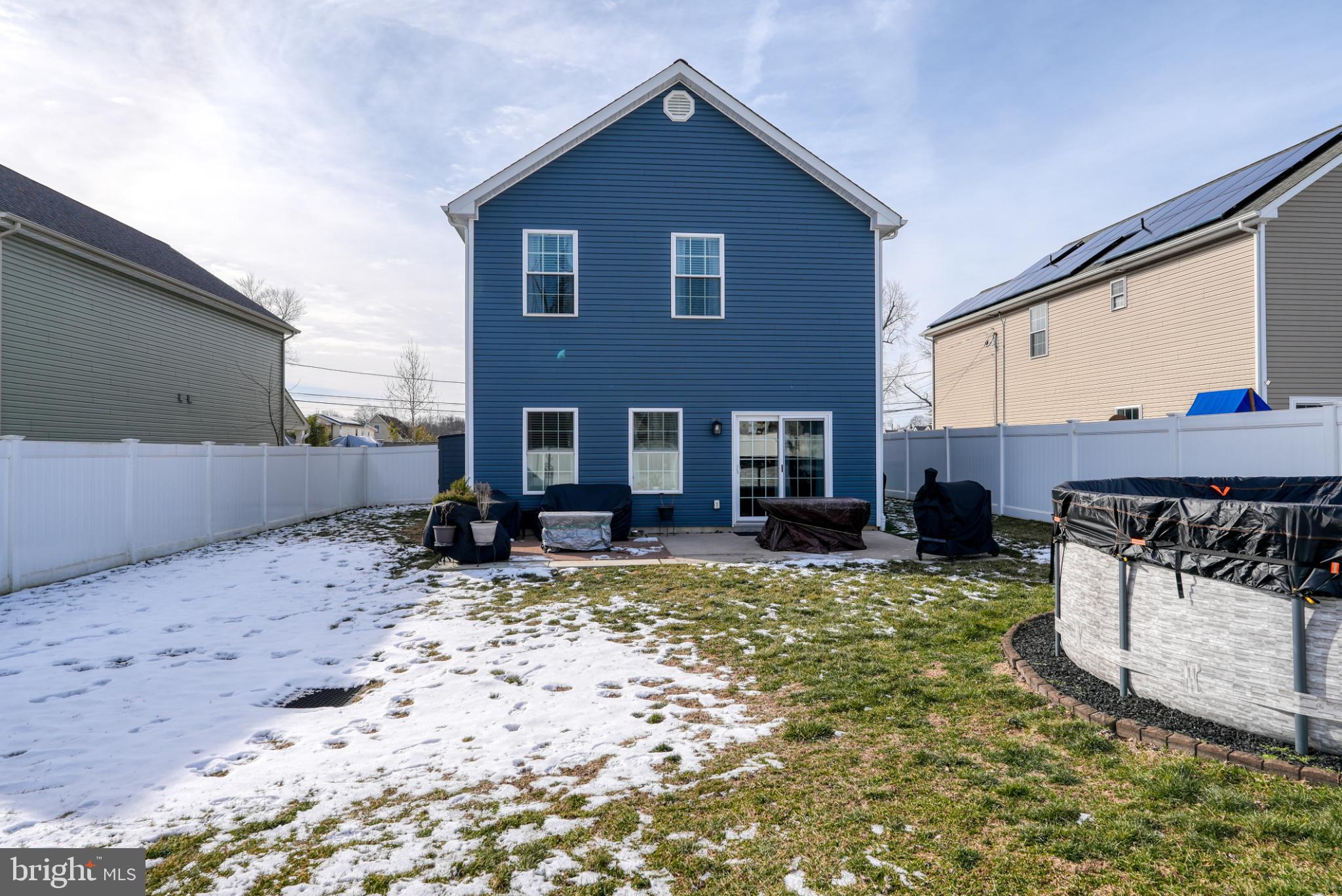 813 5th Avenue Croydon, PA 19021 - Photo 7 of 58 Charming blue home with winter's touch.