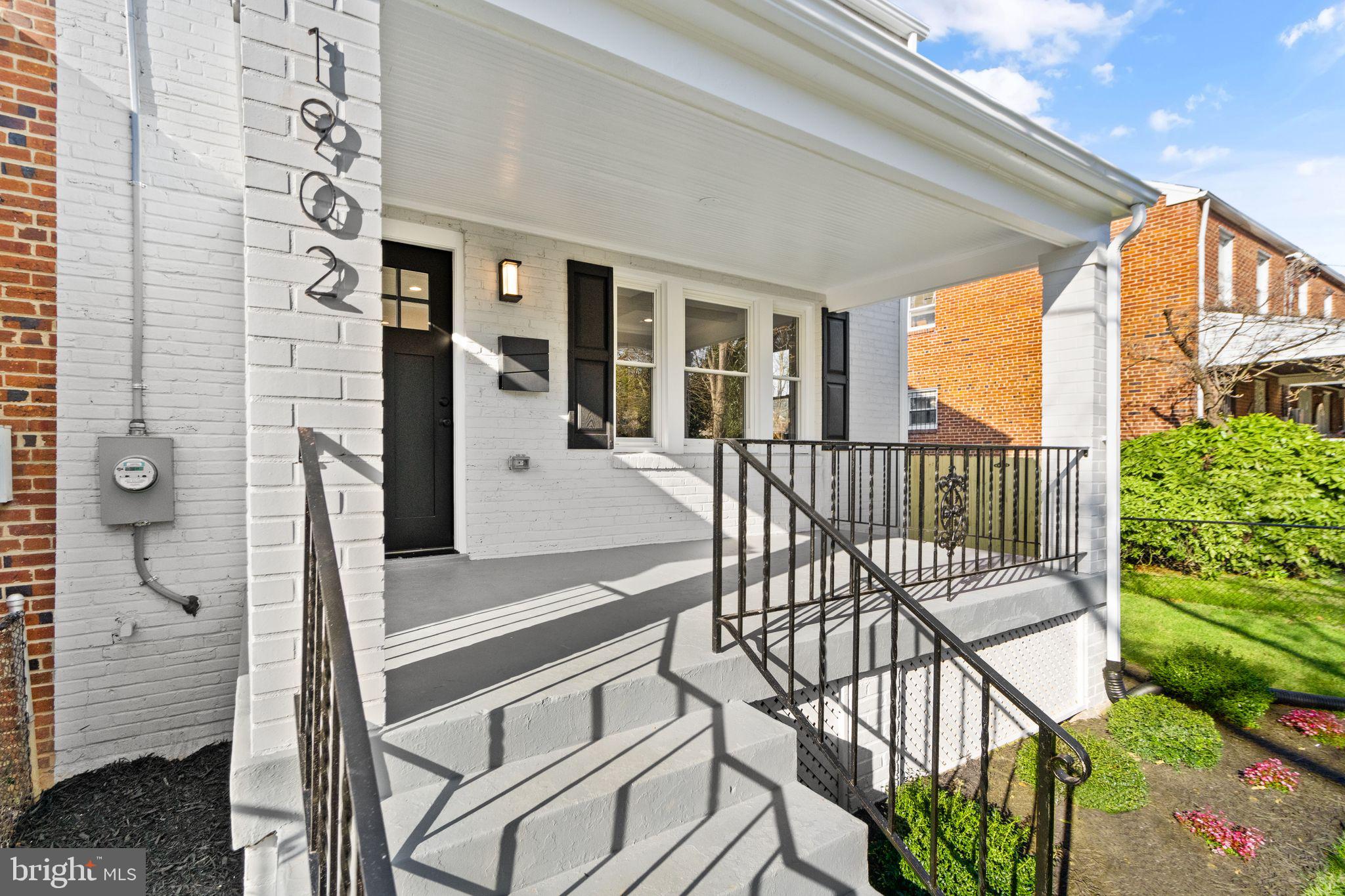 1902 Ridge Place Southeast Washington, DC 20020 - Photo 4 of 53 Gallery Image 4