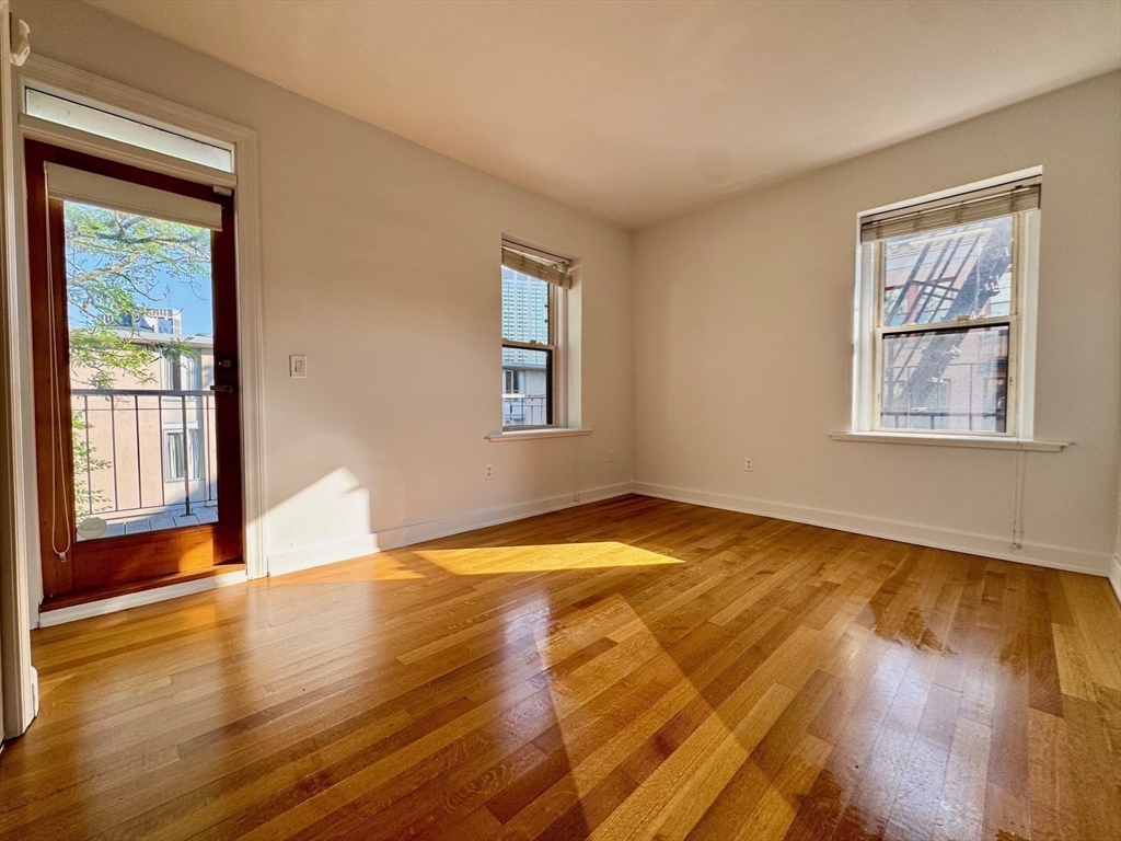 159 St Botolph Street, Unit 3 Boston, MA 02115 - Photo 20 of 22 Gallery Image 20