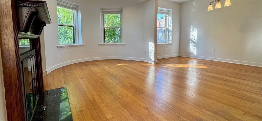 159 St Botolph Street, Unit 3 Boston, MA 02115 - Photo 6 of 22 Gallery Image 6