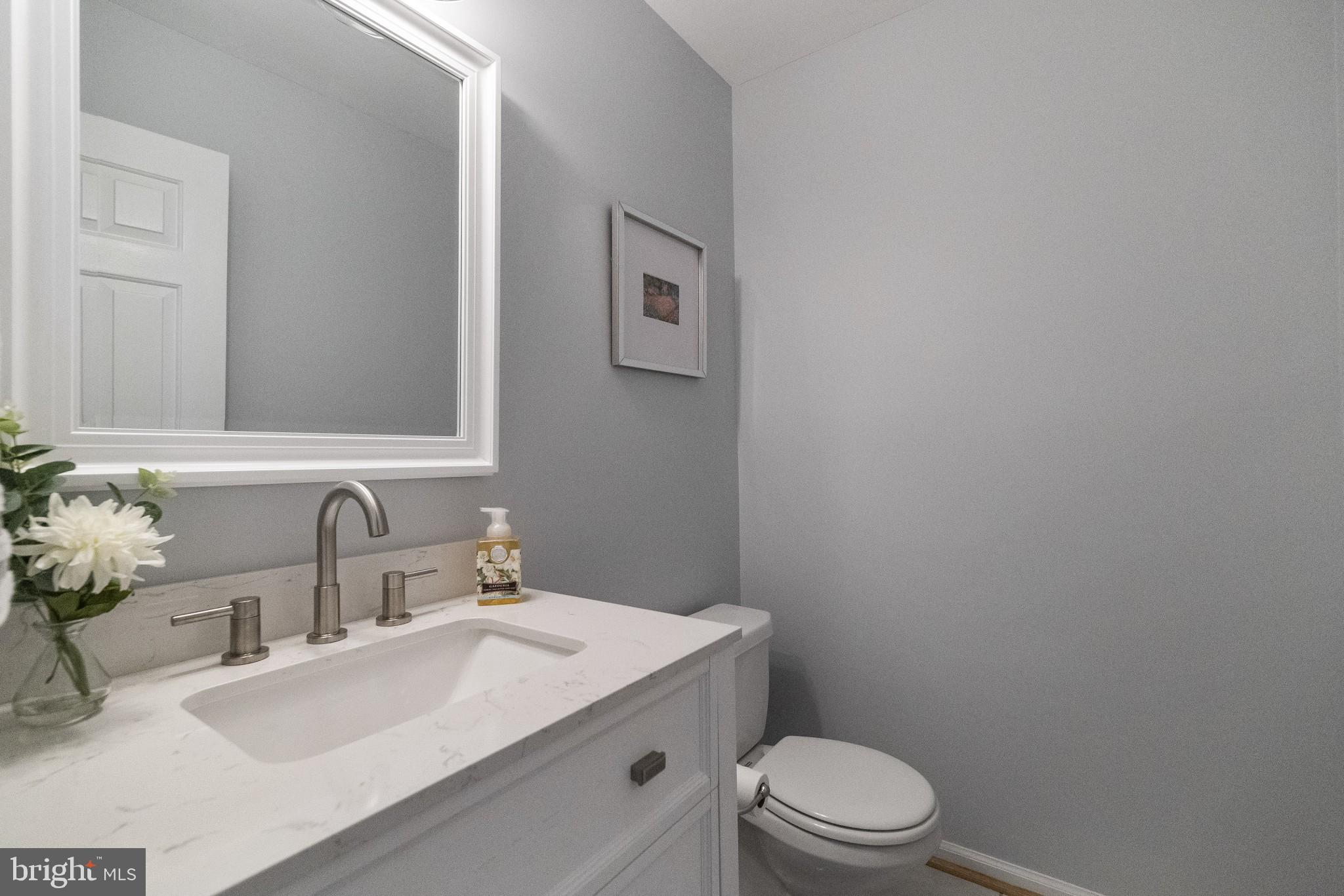 924 Riva Ridge Drive Great Falls, VA 22066 - Photo 18 of 44