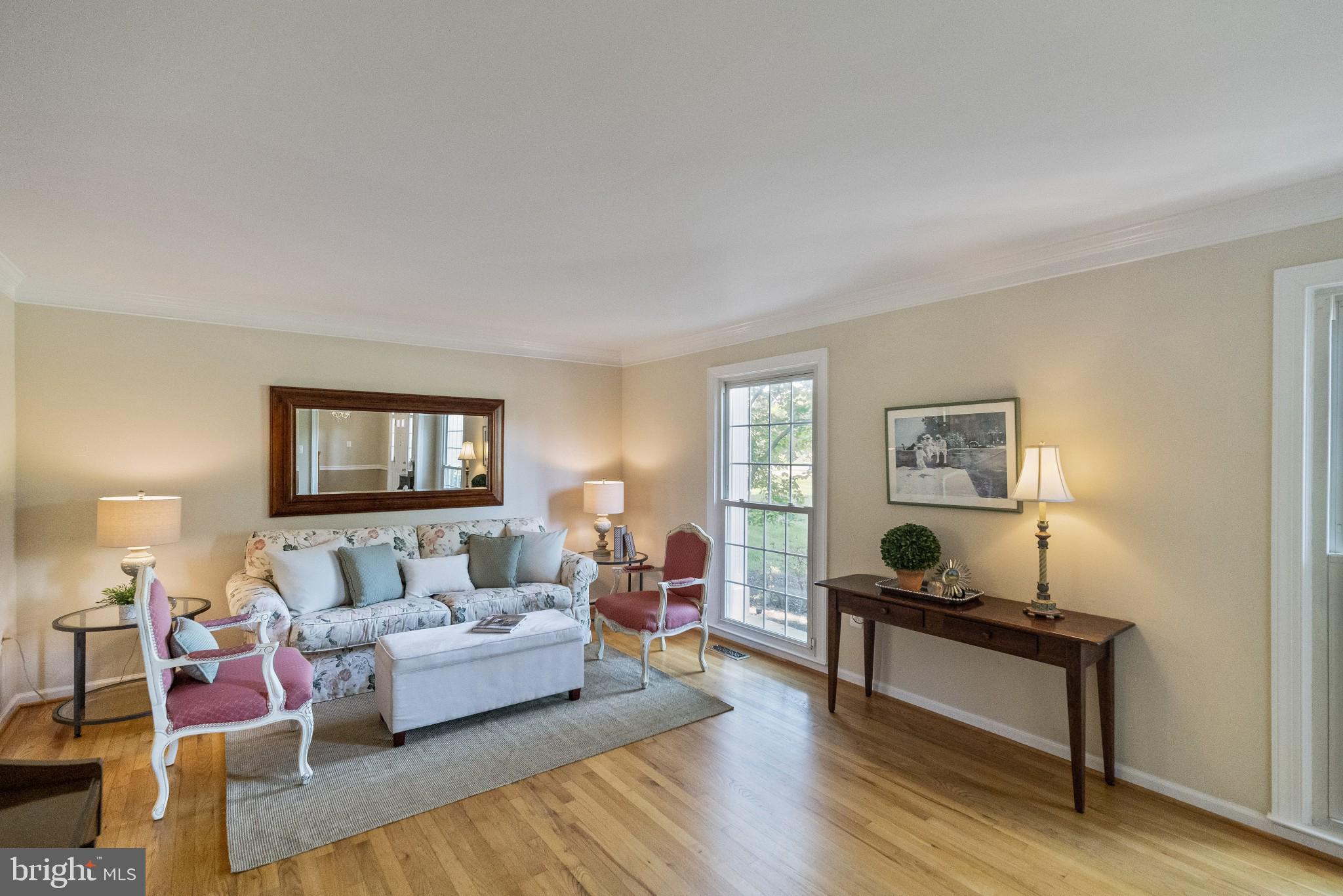 924 Riva Ridge Drive Great Falls, VA 22066 - Photo 7 of 44