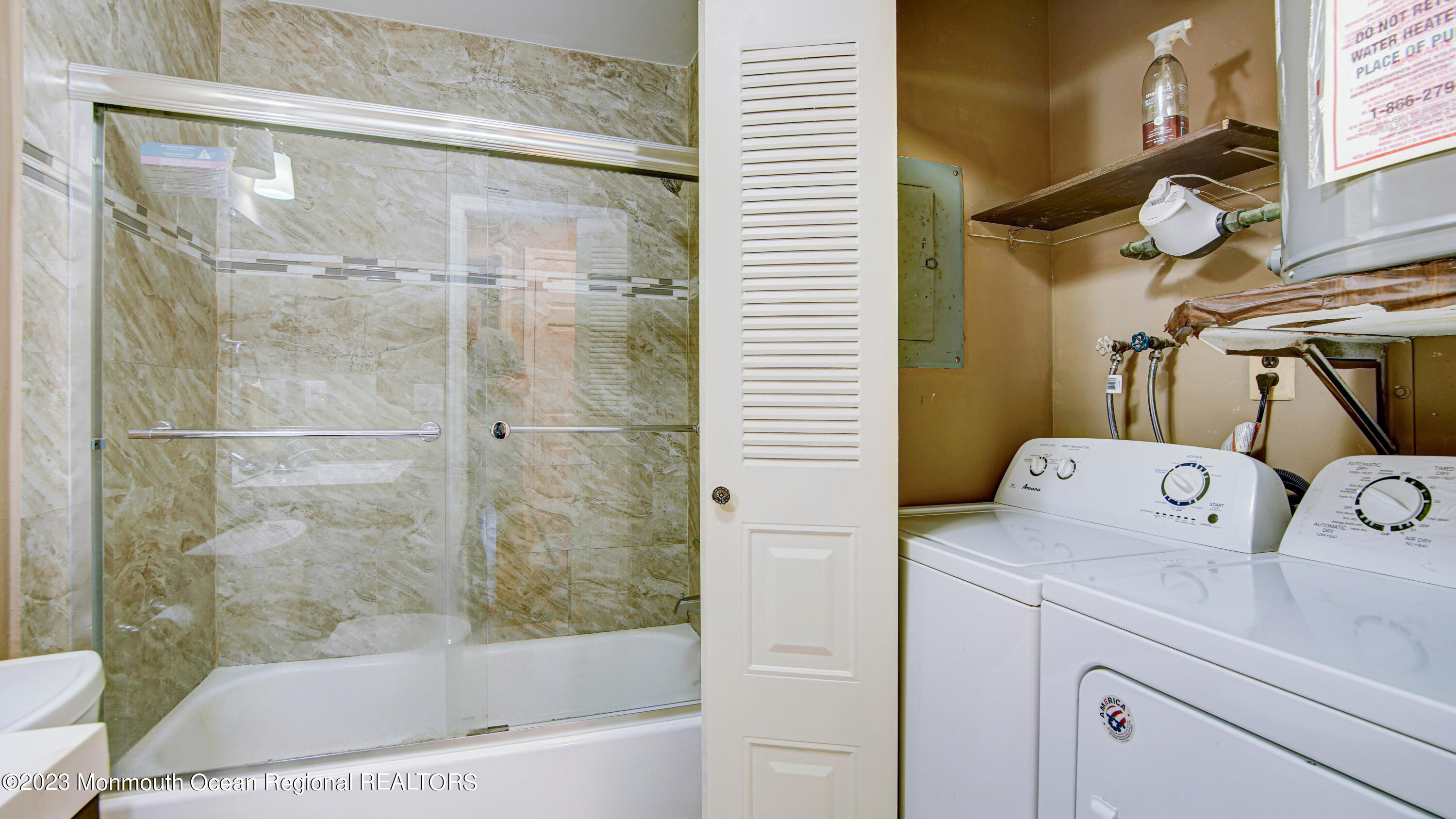 91 Arrowood Road, Unit B Manalapan, NJ 07726 - Photo 17 of 20 Main BA & W/D