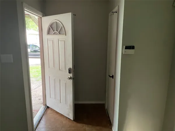 a view of front door with a door