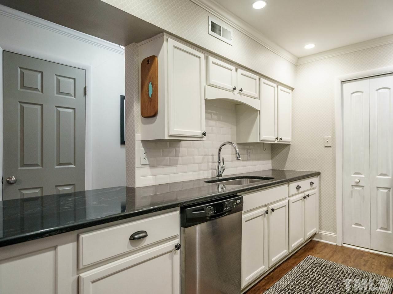 4709 Edwards Mill Road, Unit G Raleigh, NC 27612 - Photo 10 of 22 Gallery Image 10