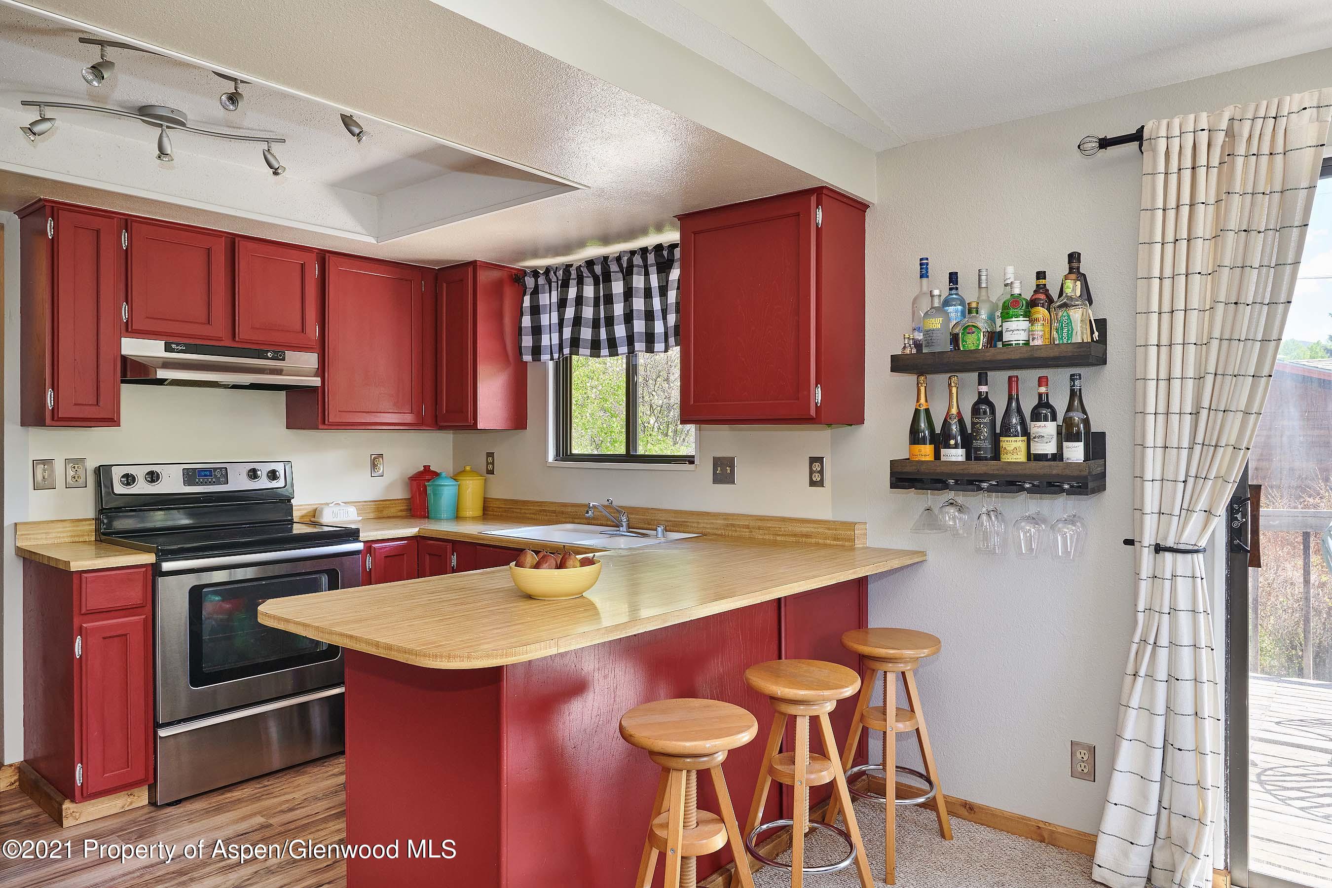 29 Crossland Drive Basalt, CO 81621 - Photo 4 of 16 29Crossland_03_WEB
