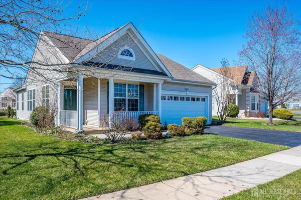 $459,900 | 39 Stony Path, Dayton, NJ 08810