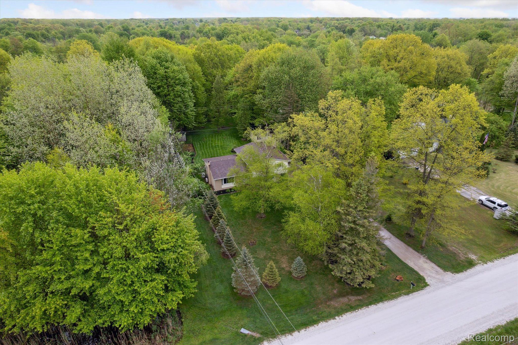 6859 Meldrum Road Fair Haven, MI 48023 - Photo 37 of 38 Gallery Image 37