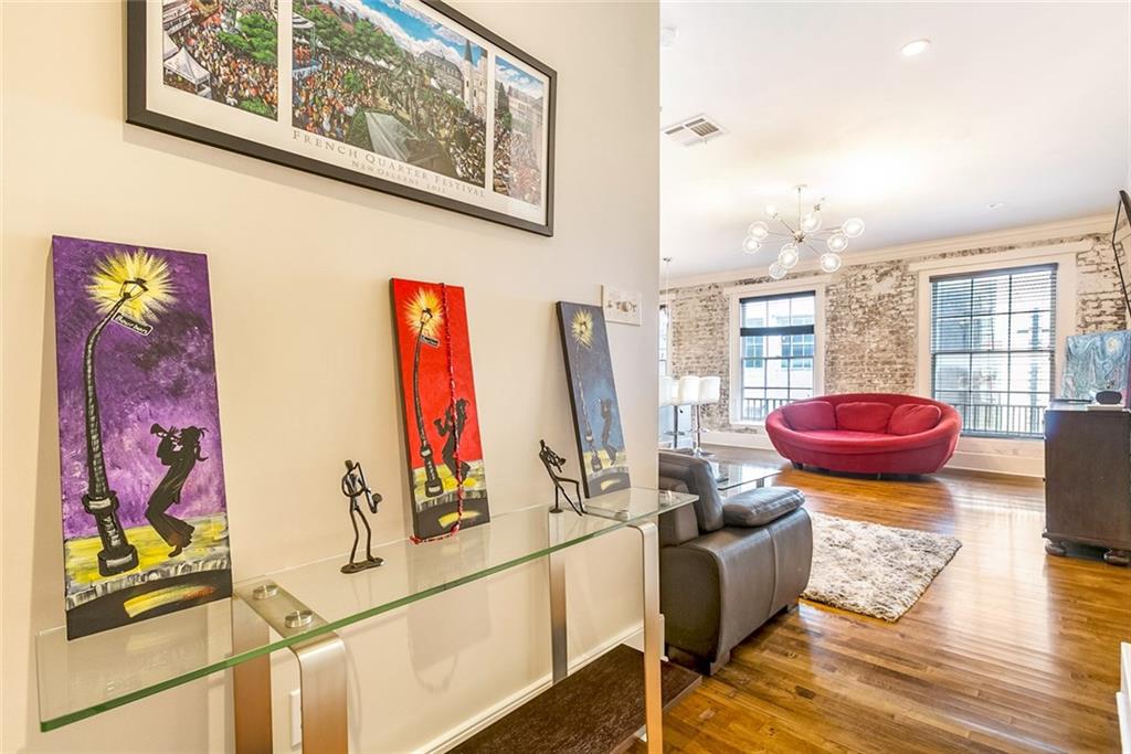 220 Decatur Street, Unit 303 New Orleans, LA 70130 - Photo 6 of 25 Gallery Image 6